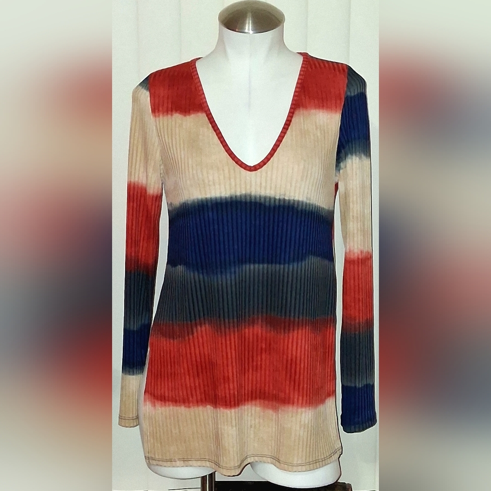 💲IT'S A SALE!! Striped V-Neck Top💲